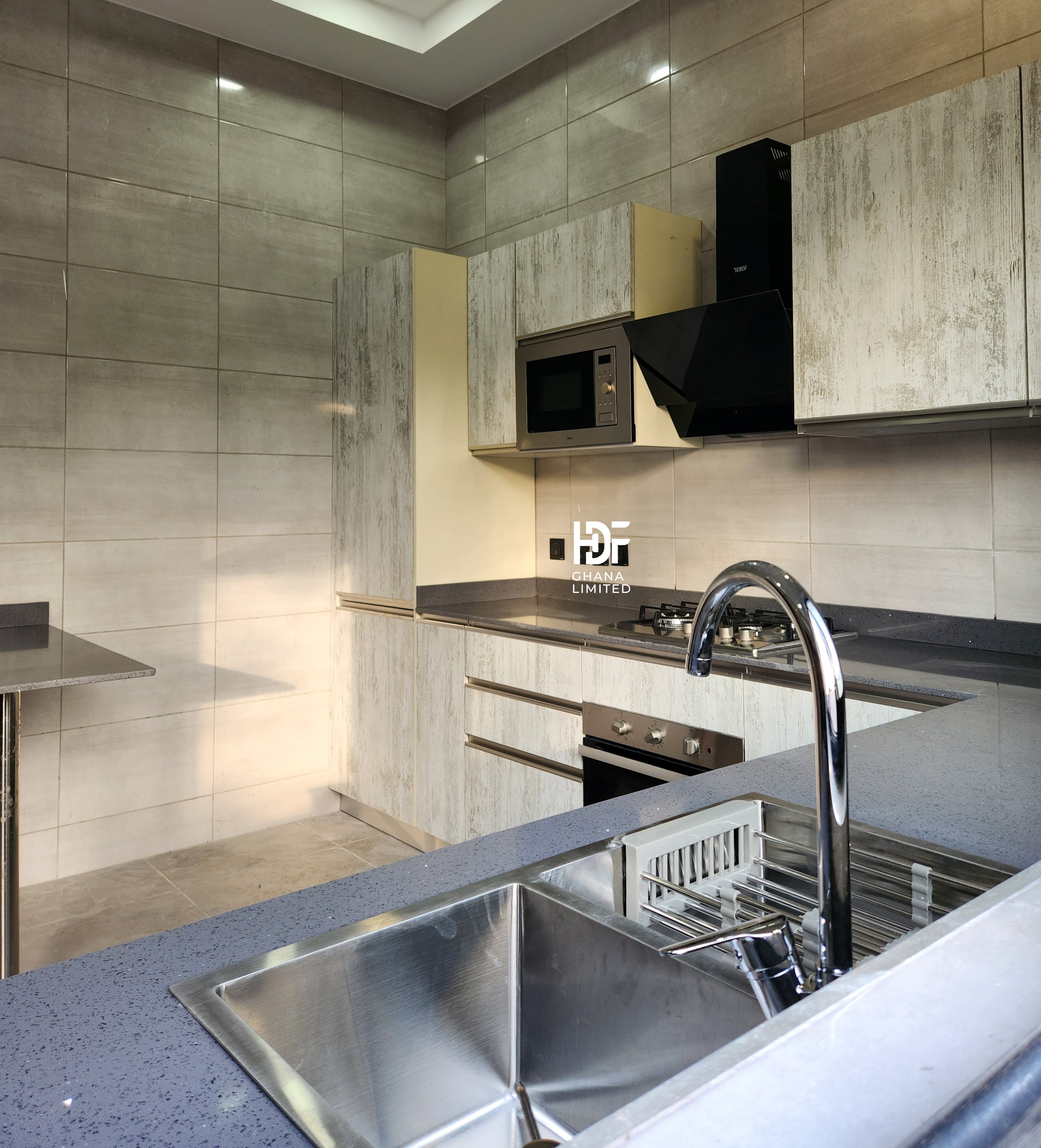Modern Kitchen Storage