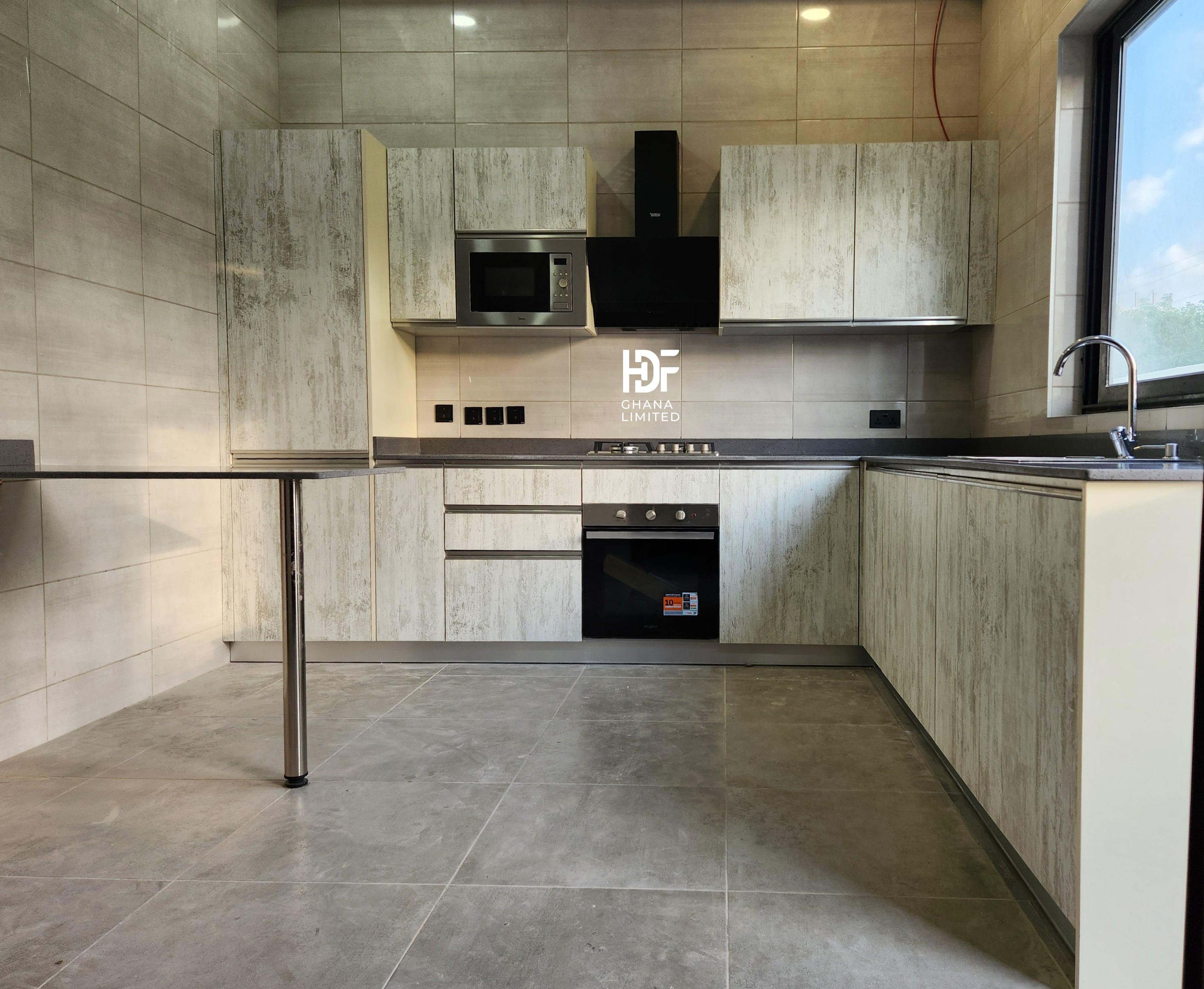 Premium Kitchen Cabinet