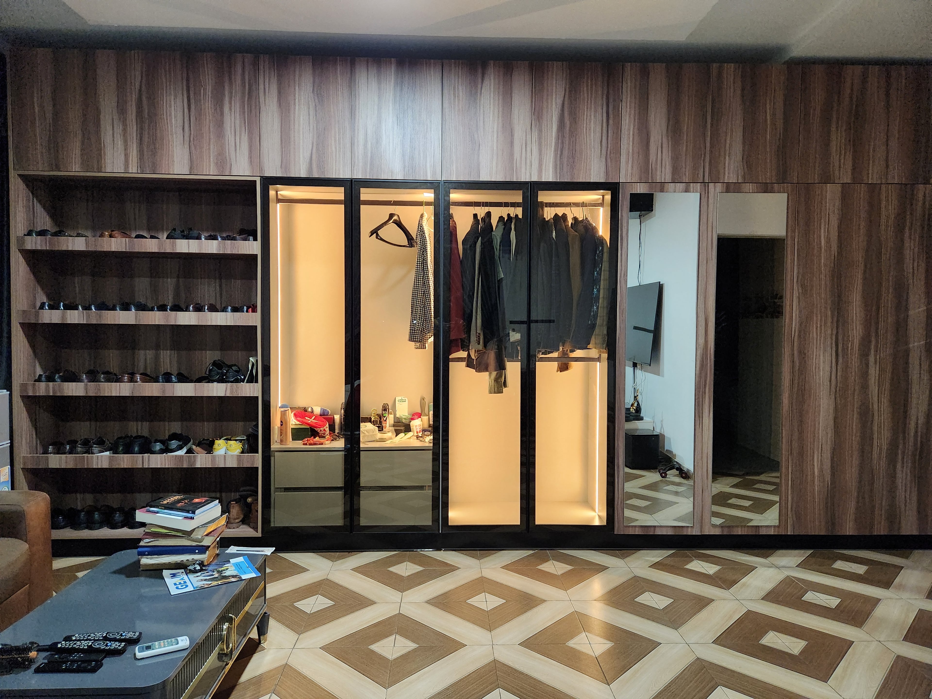 Elegant Closet Design