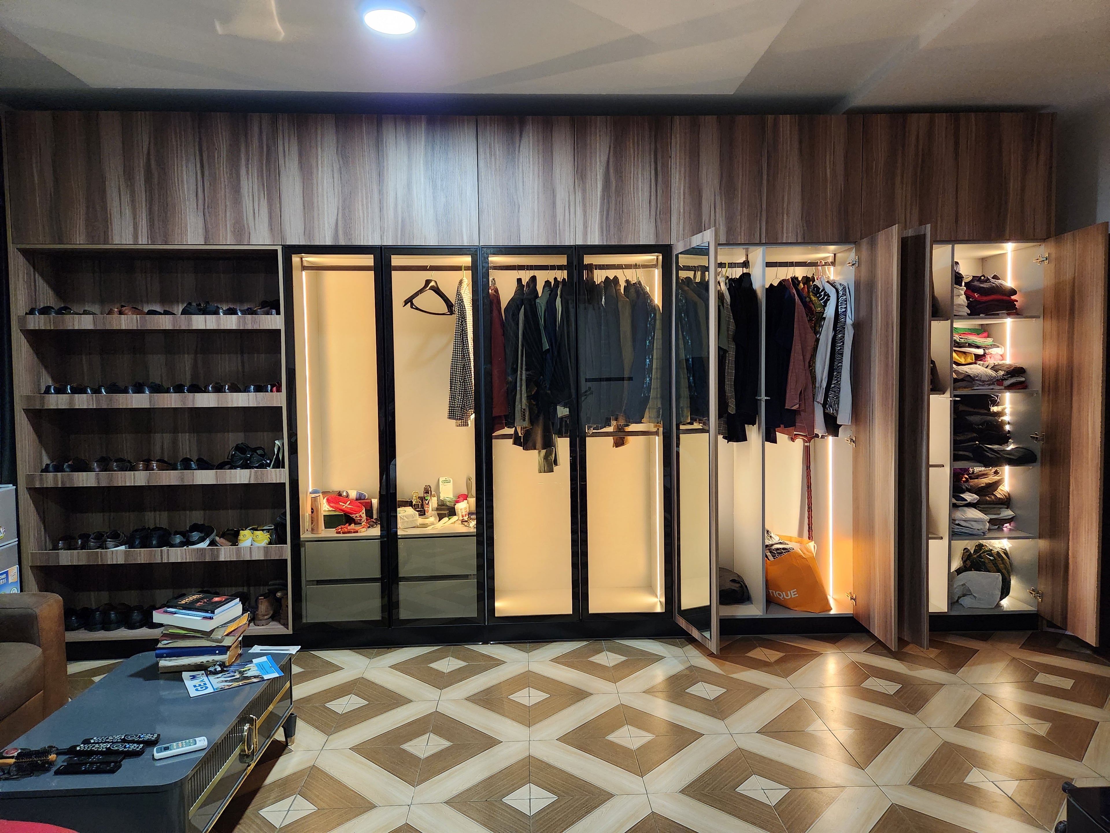 Contemporary Storage Solution