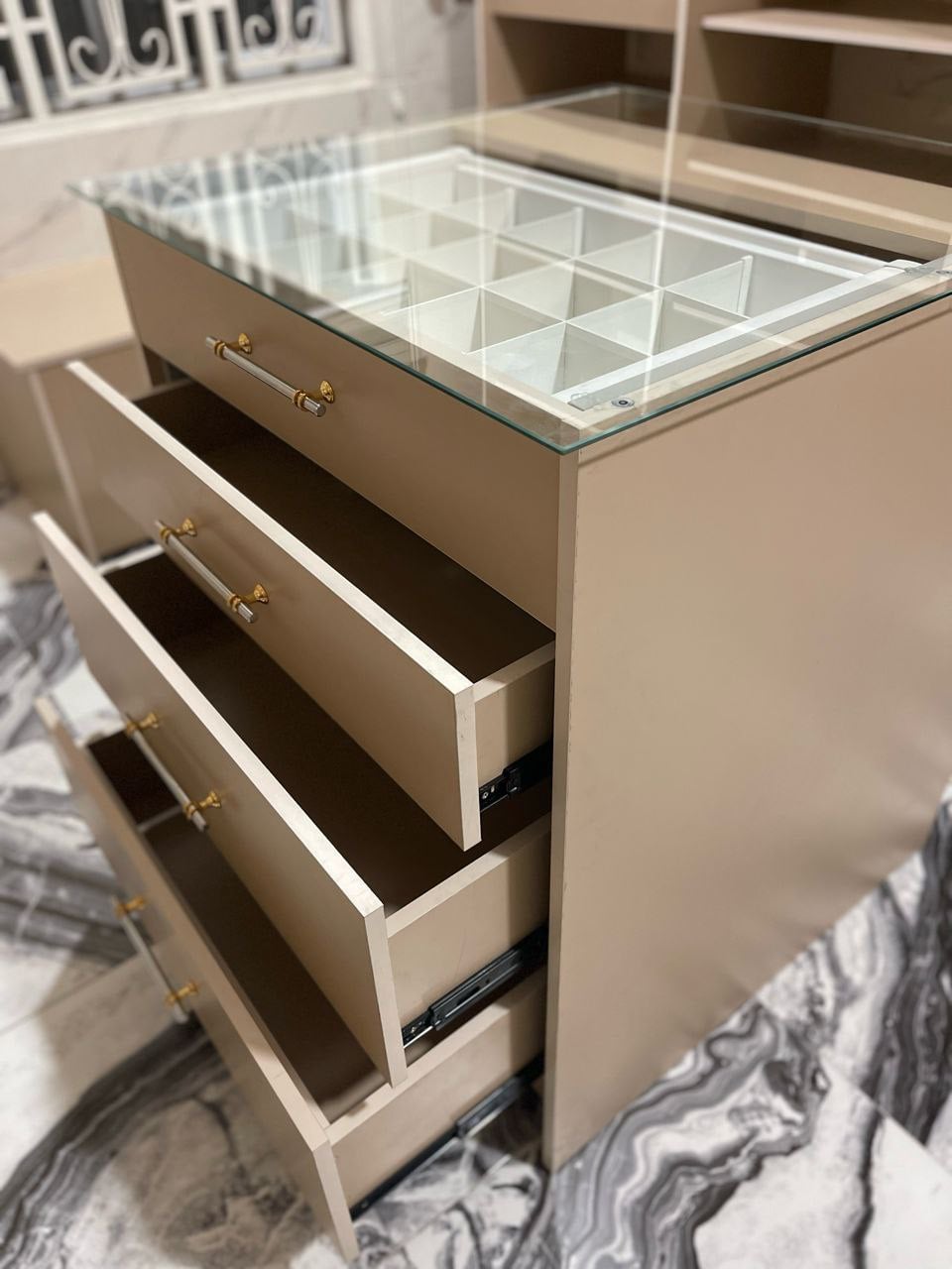 Classic Vanity Design