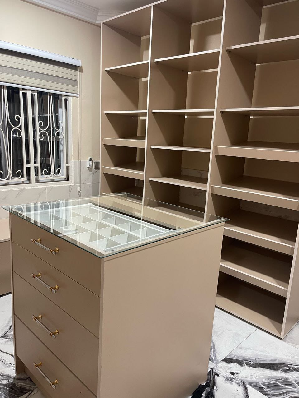 Premium Walk-in Wardrobe